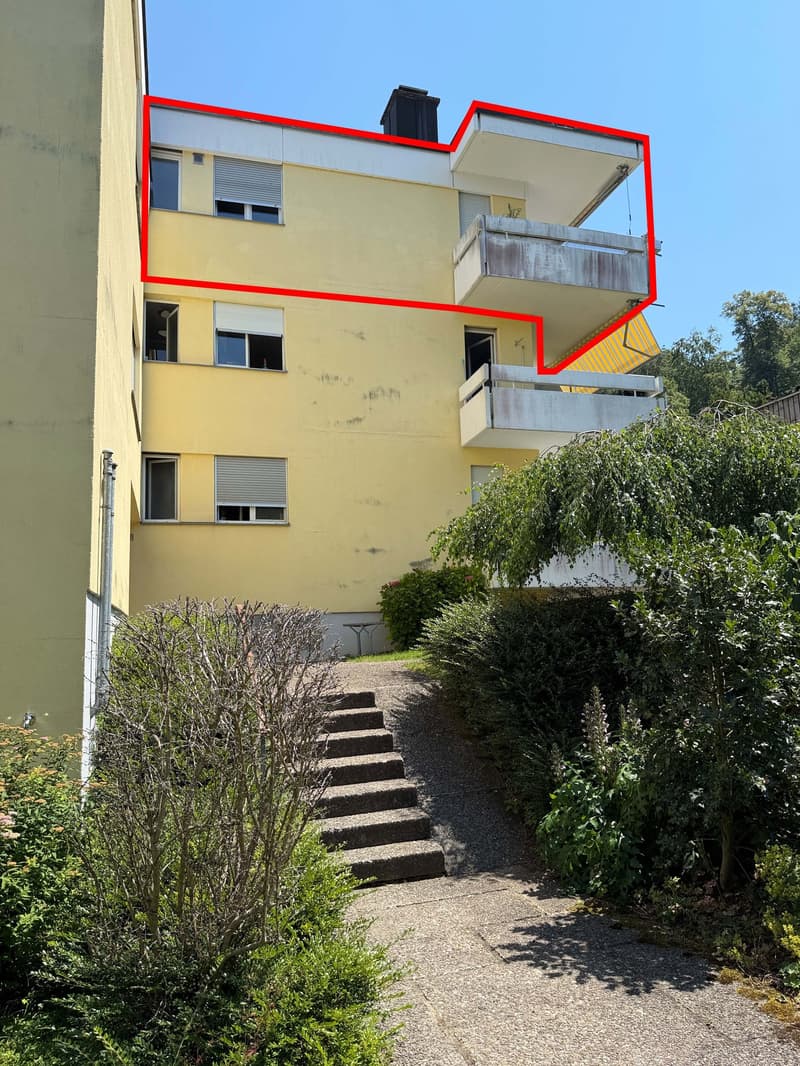 Helle Wohnung mit Cheminée (10)