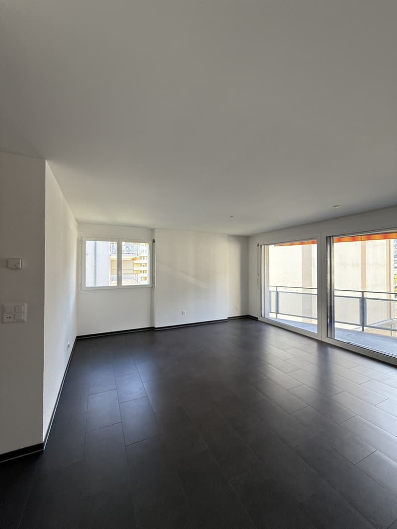 Helle 3.5 Zimmerwohnung in Naters (2)