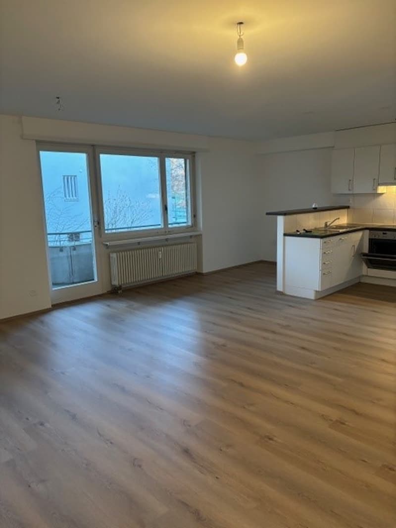 Bel appartement 2.5 pièces avec balcon à Allschwil (5)