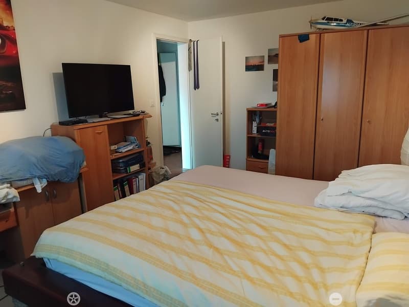Charmante 2-Zimmer-Wohnung mit Balkon und Bergblick in Biel (6)