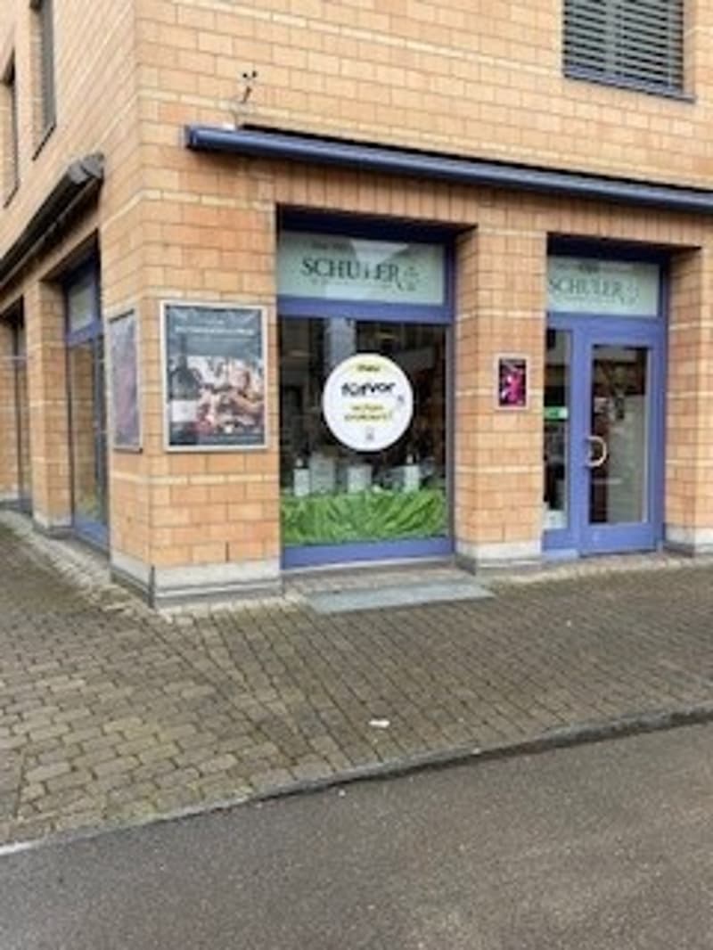 Immeuble commercial attractif au centre de Lyss (2)
