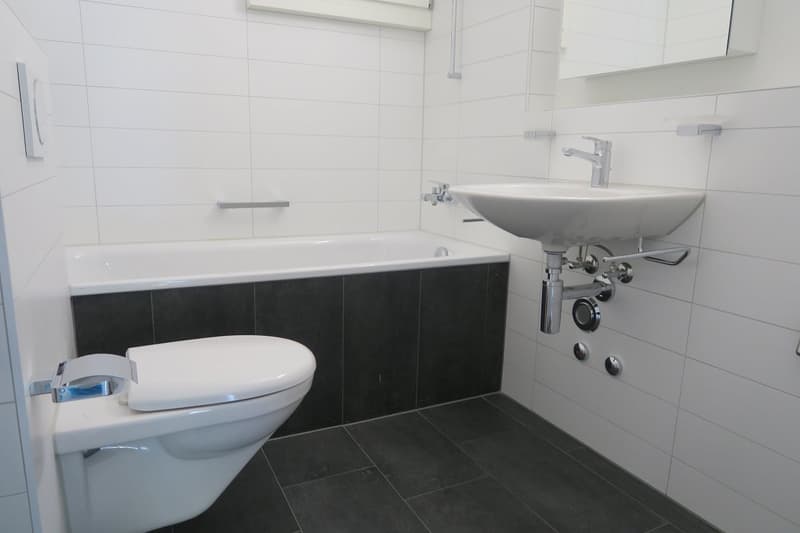 Appartement 4 pièces lumineux avec balcon sur la Viktoriastrasse à Berne (9)