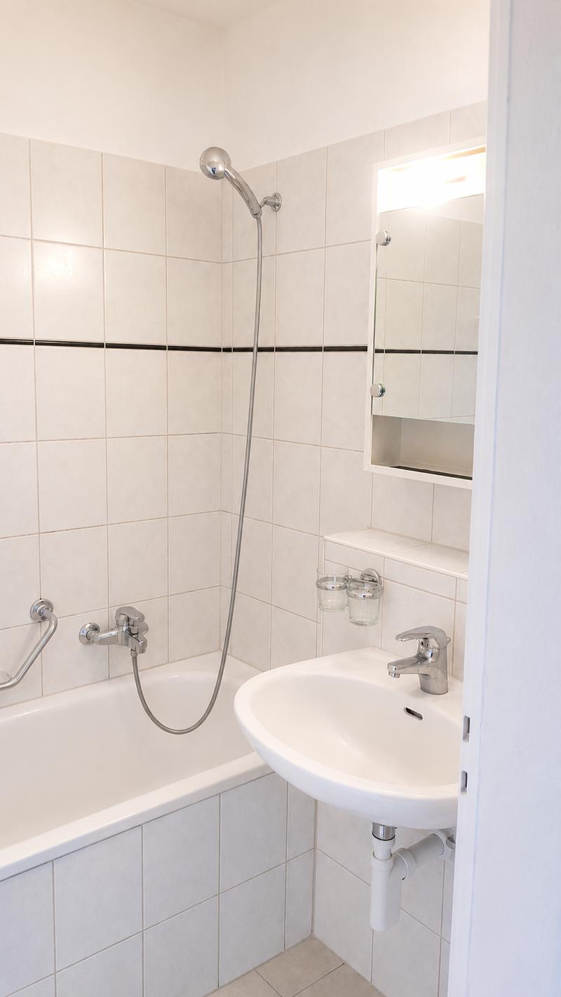 Appartamento di 2 camere con balcone nel quartiere Weissenbühl (9)