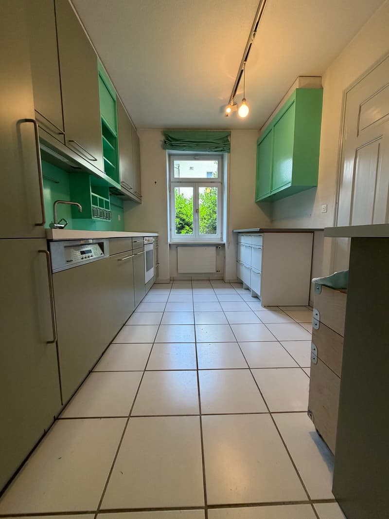 Living in the Green: Charming 5.5-Room Single-Family House with Garden (4)