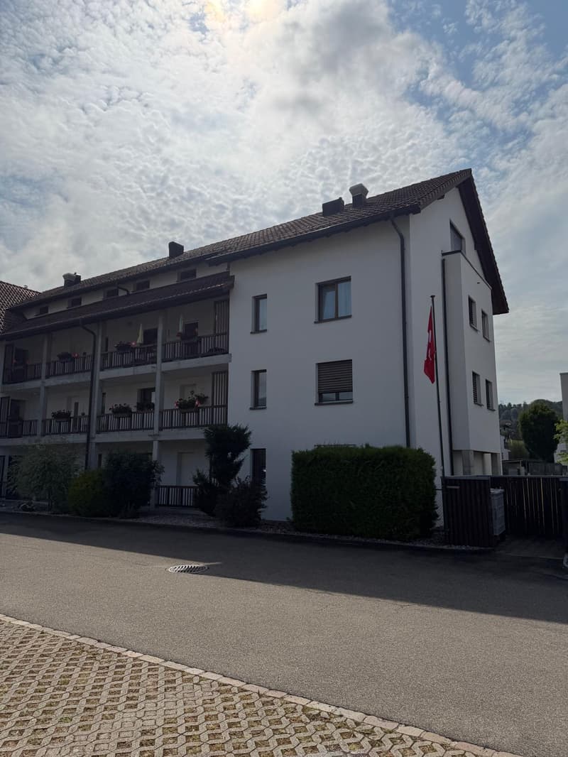 Appartement senior lumineux avec terrasse au dernier étage (14)
