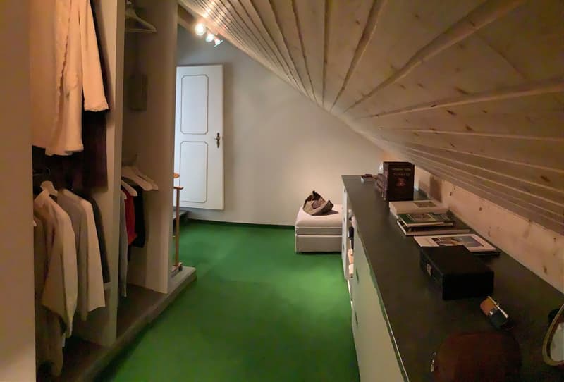 Appartement senior lumineux avec terrasse au dernier étage (12)