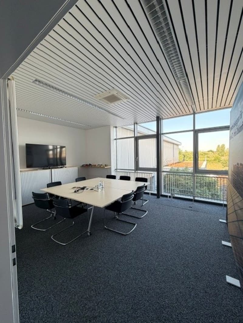 Bureaux et espaces de stockage à emplacement idéal à Oftringen – Votre nouvel emplacement d'entreprise (8)