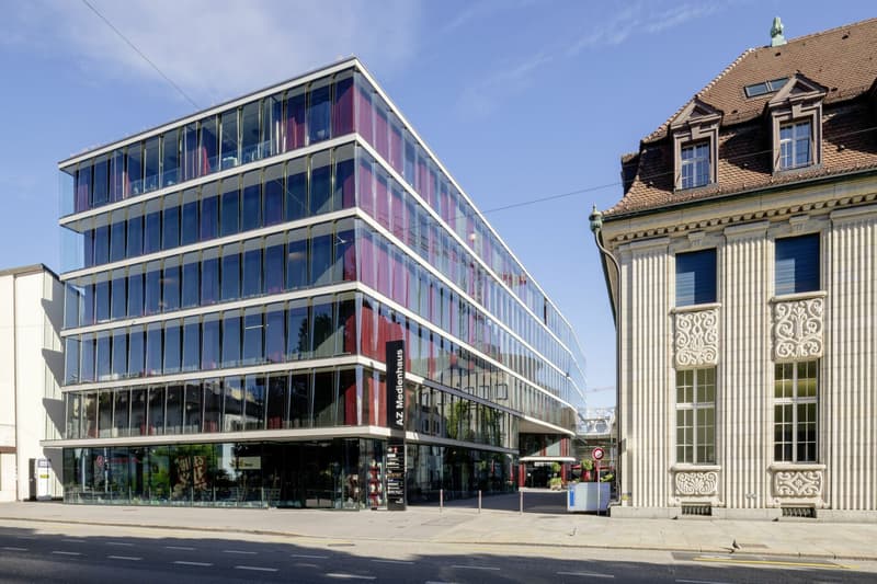 Commercial spaces from 300 m² for your visions in the AZ media house (2)