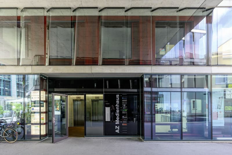 Spazi commerciali da 310 m² per le vostre visioni nella casa dei media AZ (6)