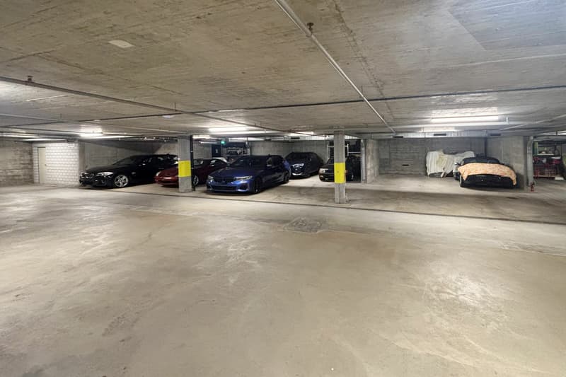 Parking spaces and storage room in the Martinsberg quarter (6)