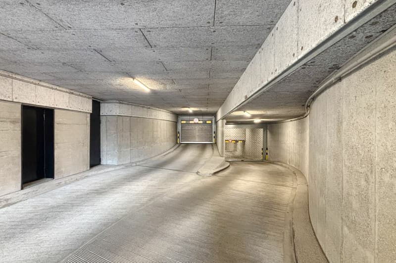 Parking spaces and storage room in the Martinsberg quarter (2)