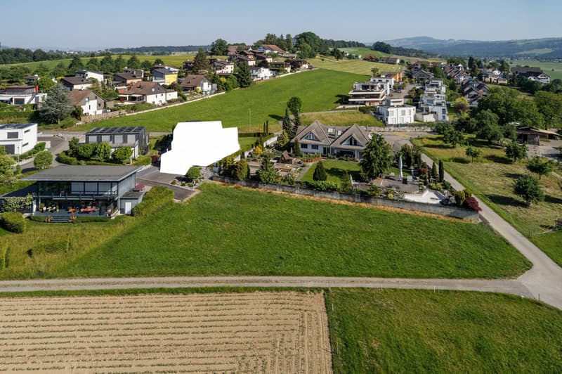 Building land with a view of the Alps (2)
