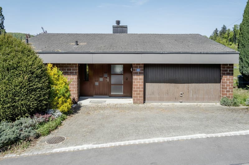Detached house with garden and panoramic view on the outskirts of the village (2)