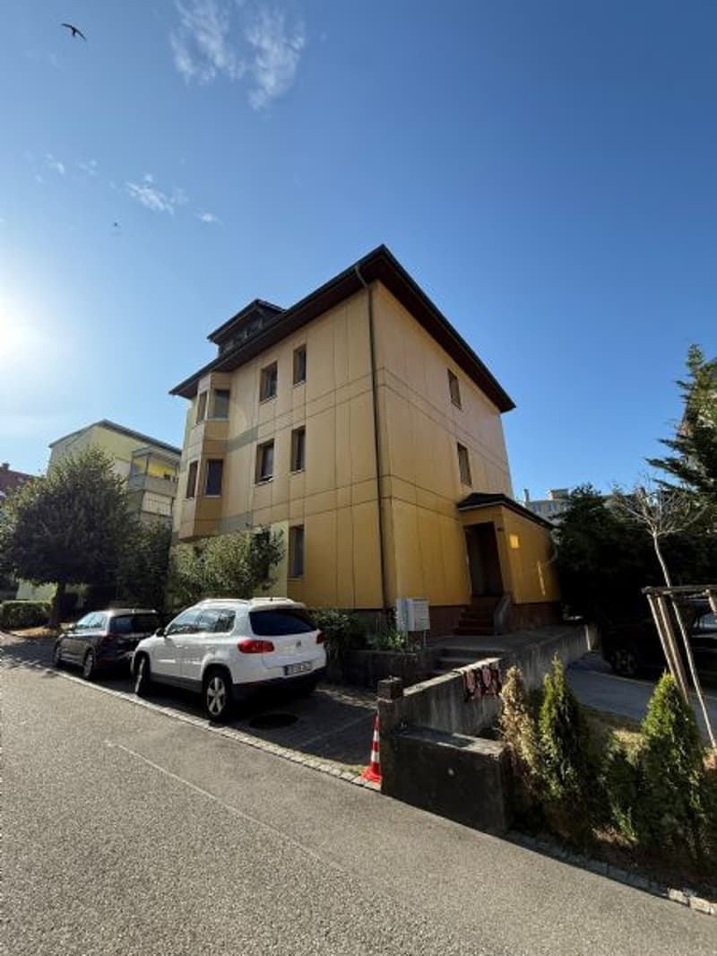 Appartement en duplex de 2,5 pièces à proximité de la gare (1)