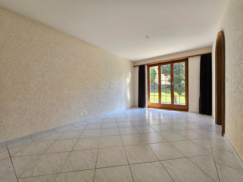 Elternschlafzimmer mit direktem Zugang zu Bad