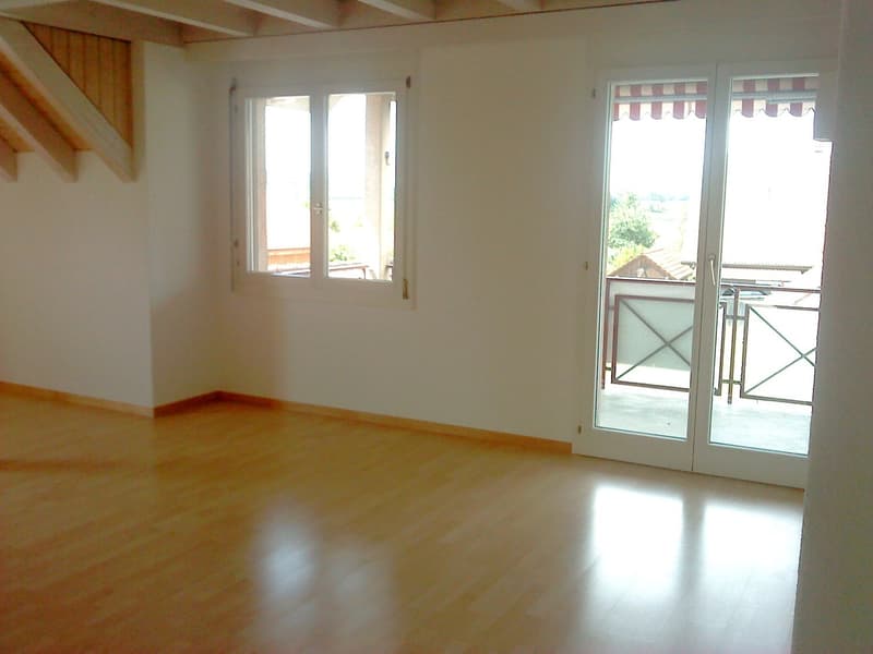 Helle 4.5-Zimmerwohnung mit großem Balkon in Niederbipp (4)
