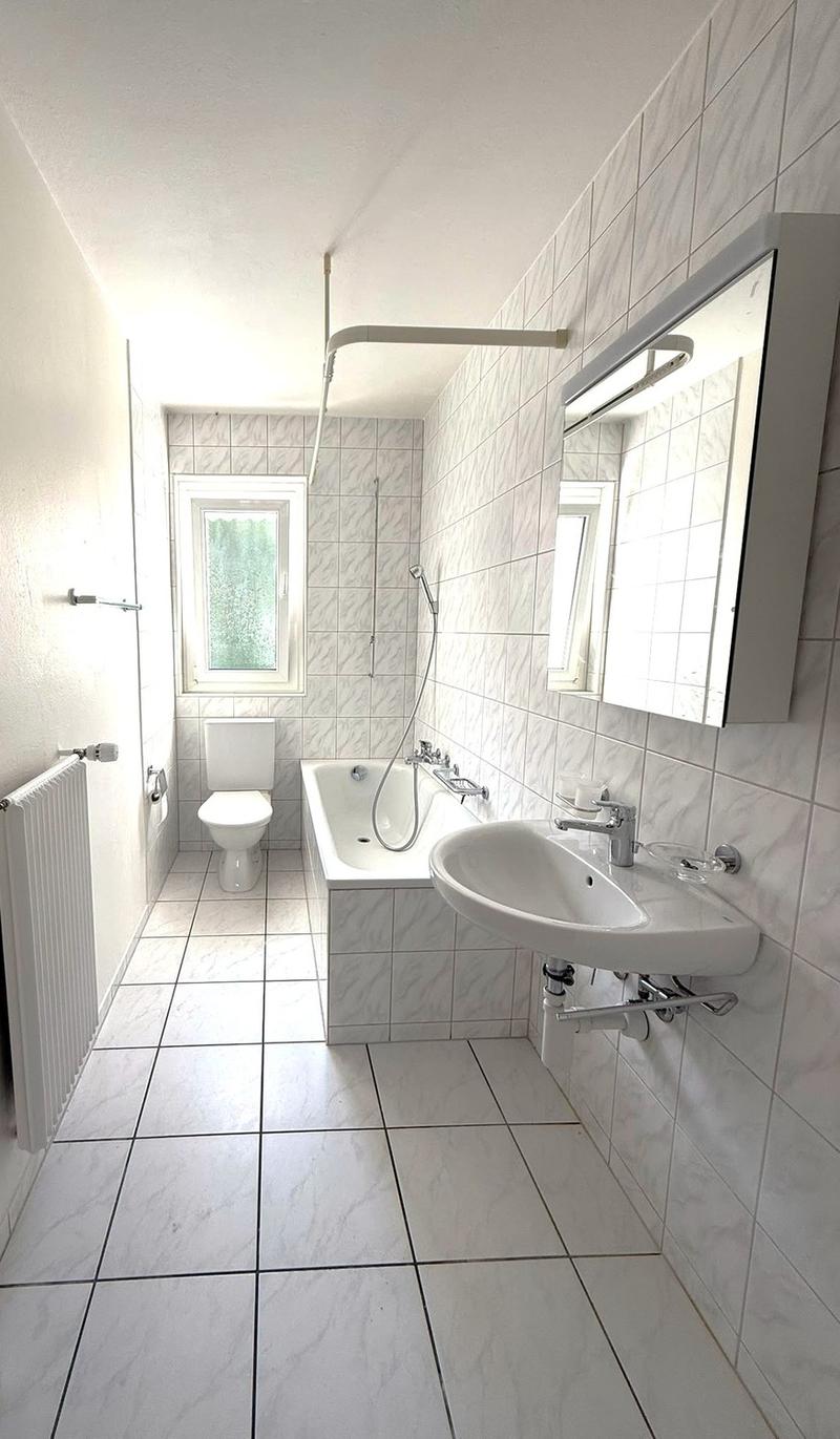 3.5-Zimmerwohnung im 2. OG  ruhig und zentral gelegen (8)