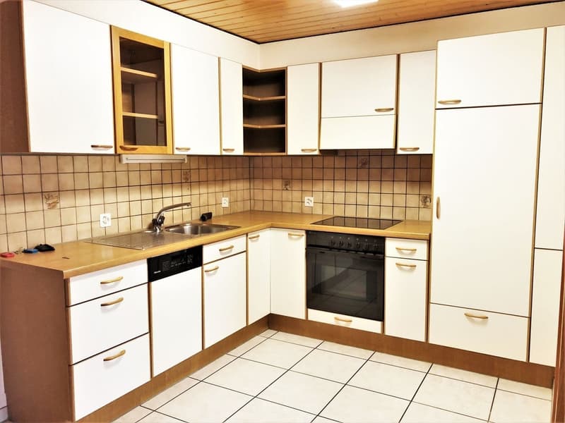 Gemütliche 3.5-Zimmerwohnung in ruhigem Mehrfamilienhaus in Welschenrohr (6)