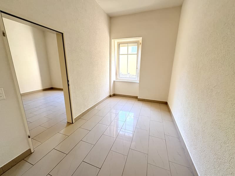 Renovierte 2.5-Zimmerwohnung in Olten modern & gemütlich (12)