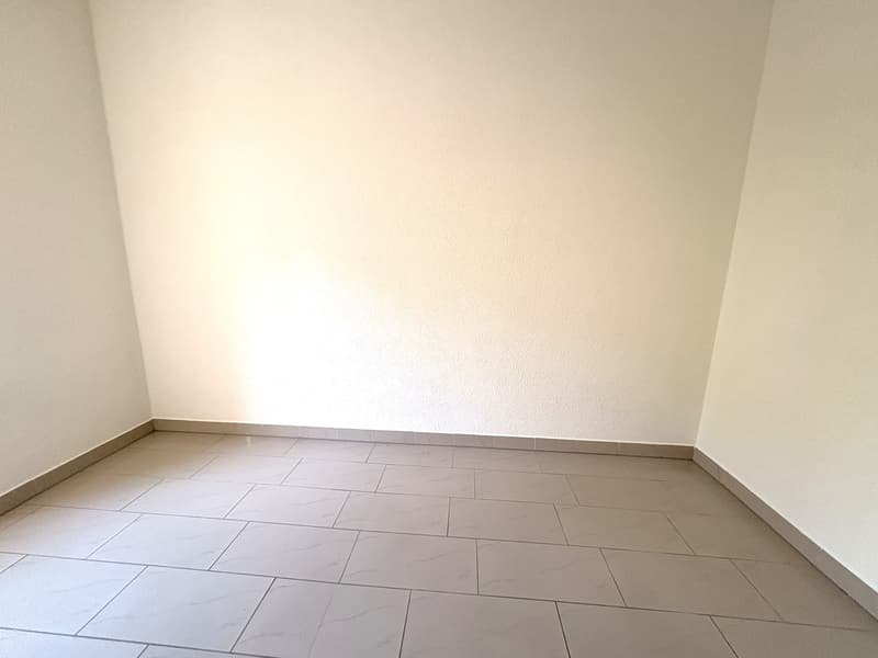 Renovierte 2.5-Zimmerwohnung in Olten modern & gemütlich (13)