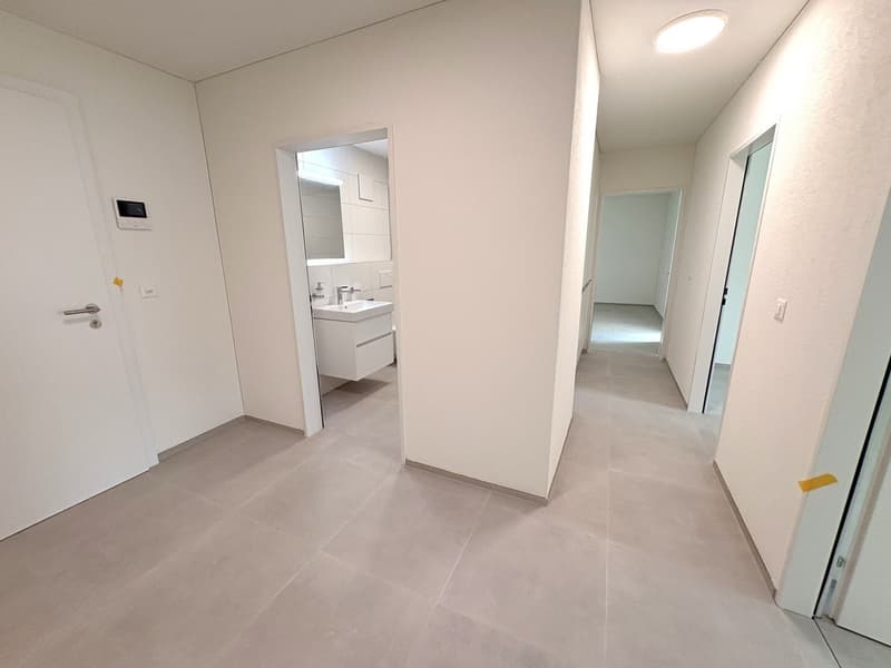 Erstvermietung 2026 Moderne 4.5-Zimmerwohnung mit hochwertigem Ausbaustandard (3)