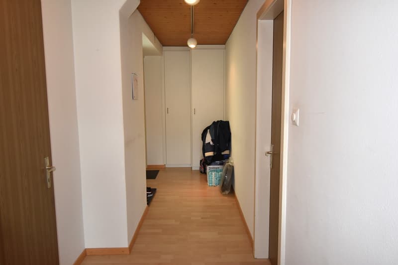 Rental Yielding Residential and Commercial Building in Thun - Centrally Located with Airbnb Potential (14)