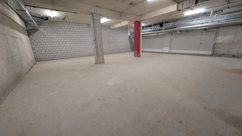 Grosszügige Lagerfläche inmitten von Bern! (2)