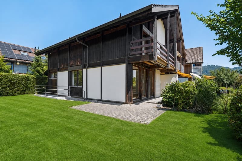 Adlatus AG | Casa unifamiliare ristrutturata friendly per le famiglie (13)