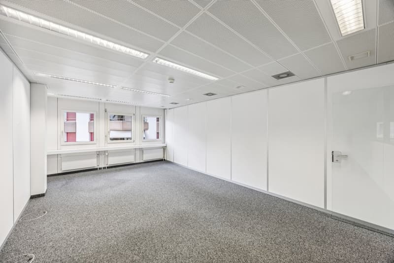 Moderne & klimatisierte Bürofläche im Talgut-Zentrum Ittigen – 280 m² sofort verfügbar (10)