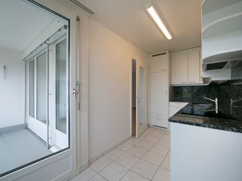 Charmante Wohnung in ruhiger Lage in Langnau im Emmental (2)