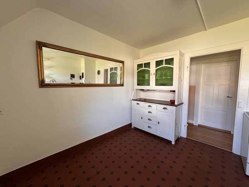 Maison spacieuse de 6,5 pièces avec annexe et vue imprenable (3)