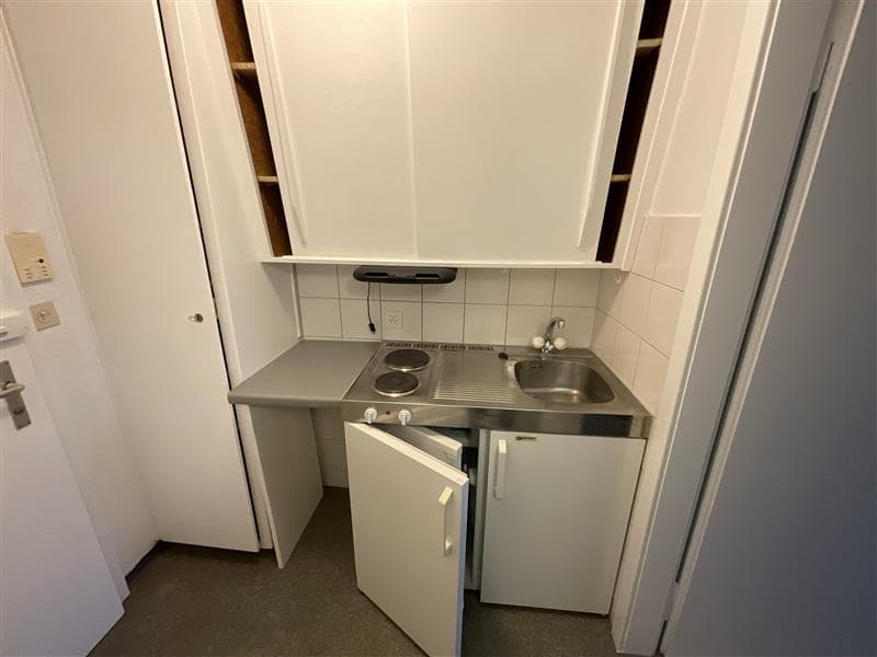 One-room apartment near the city center (2)