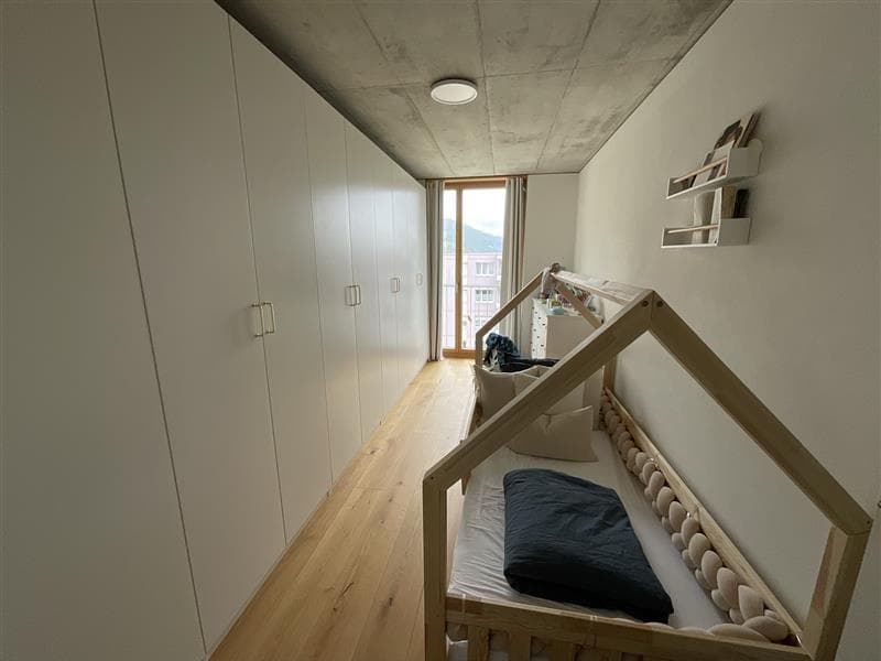 Appartamento moderno 3.5 locali con 2 balconi a Biel (6)