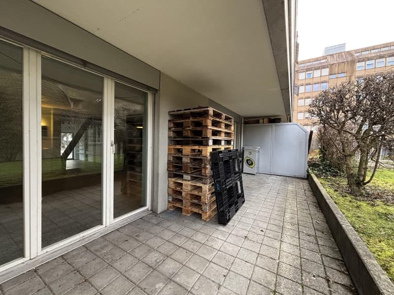 Commercial property on Neumarktstrasse 30 in Biel (8)