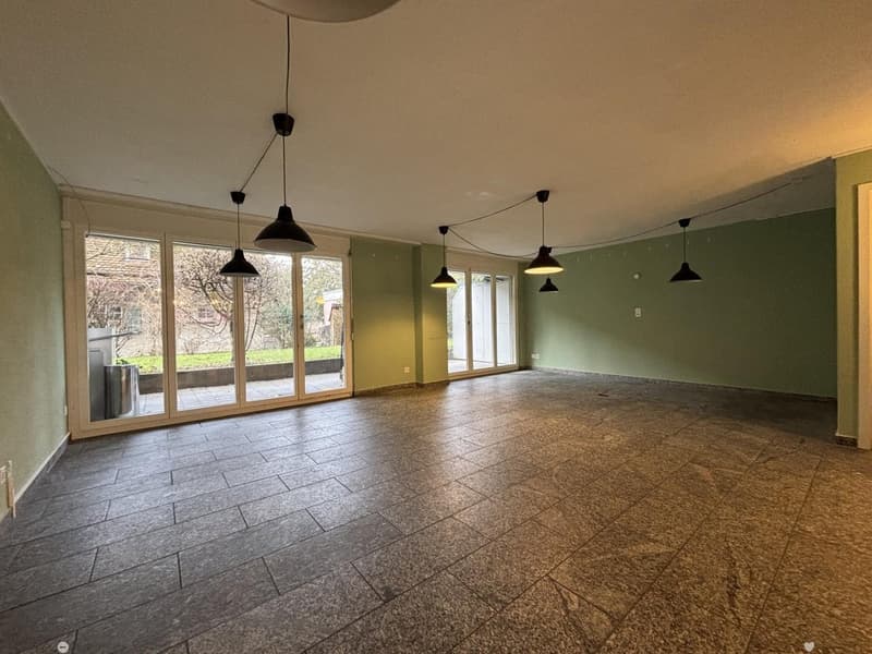 Commercial property on Neumarktstrasse 30 in Biel (2)