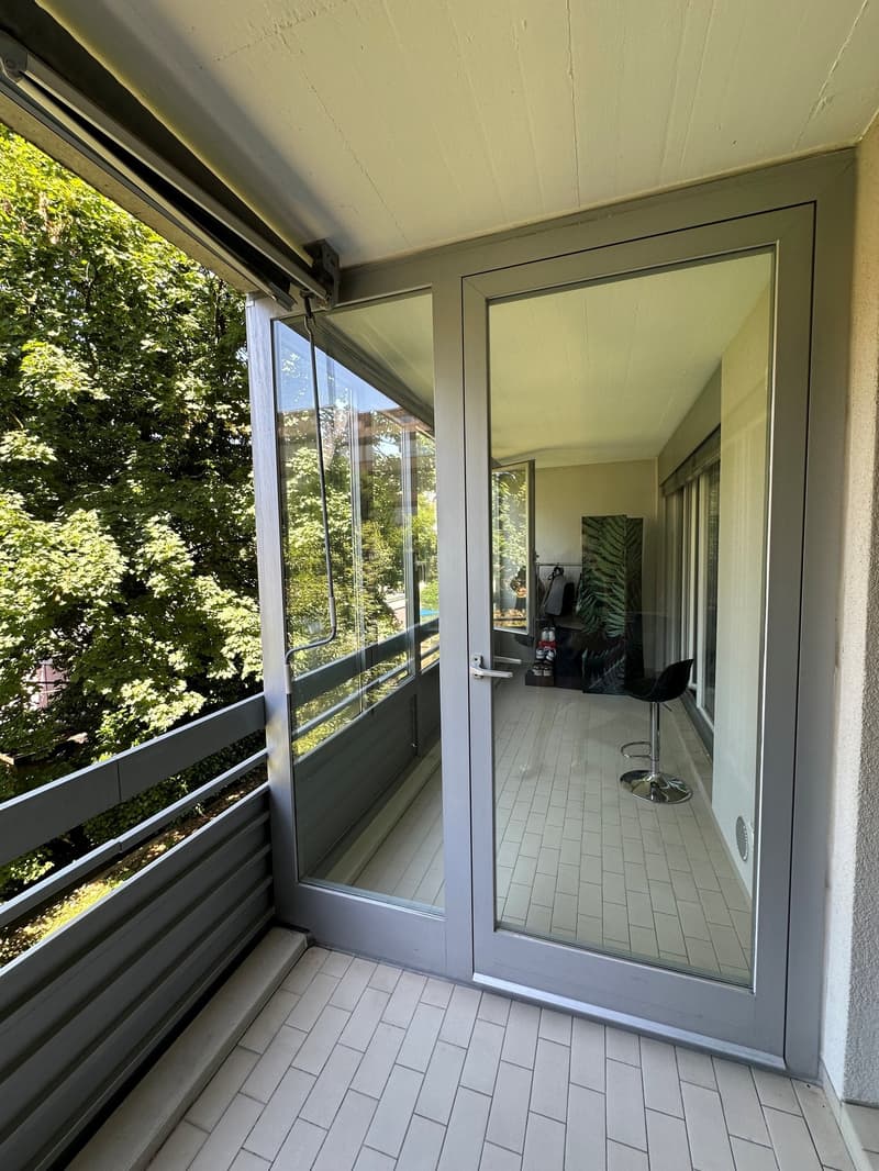 Appartamento di 3,5 locali con balcone a Biel (8)