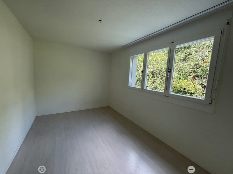4.5-Zimmer-Wohnung mit Balkon und Weitsicht (7)