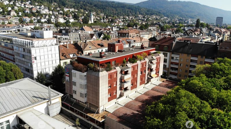 Helle 4.5-Zimmer-Wohnung mit Balkon im Zentrum von Biel (7)