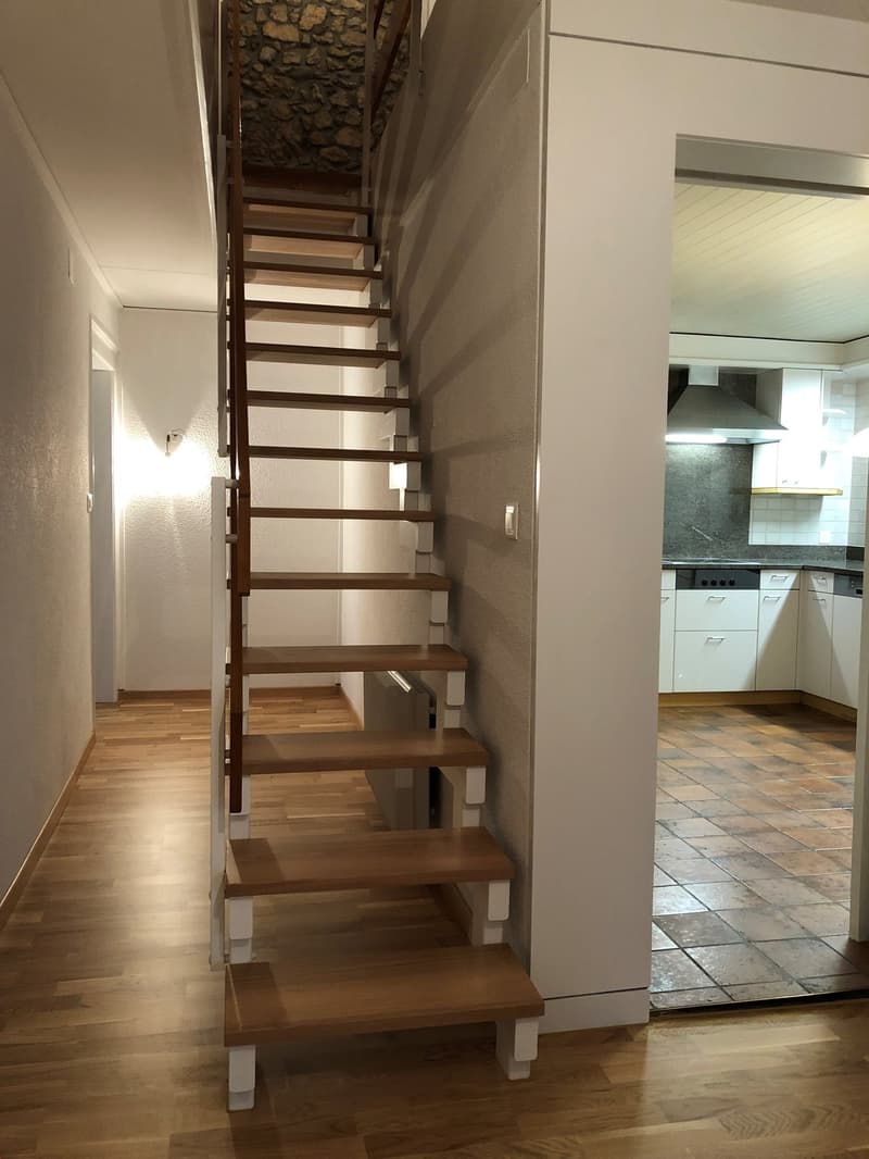 Charmante 4.5-Zimmerwohnung Duplex im Herzen von Nidau (11)