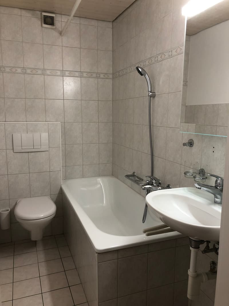 Charmante 4.5-Zimmerwohnung Duplex im Herzen von Nidau (10)