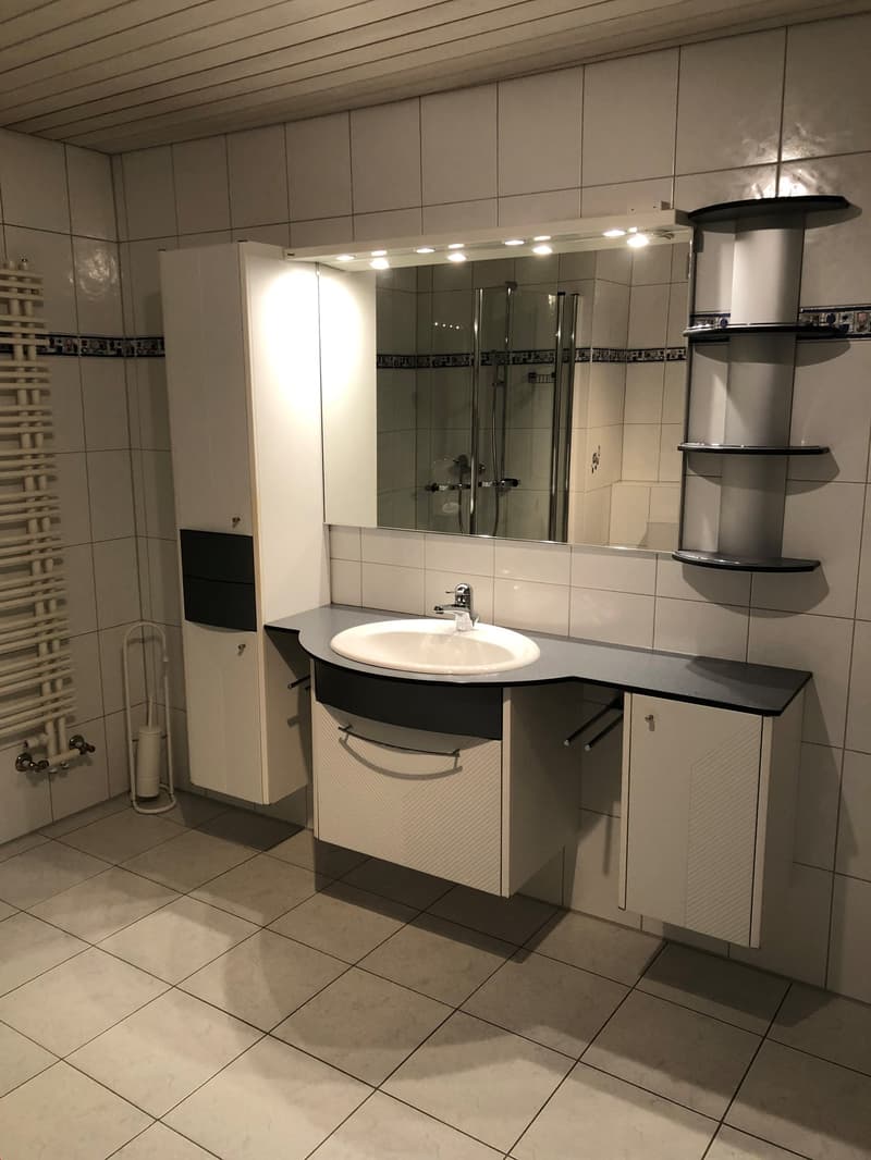 Charmante 4.5-Zimmerwohnung Duplex im Herzen von Nidau (9)