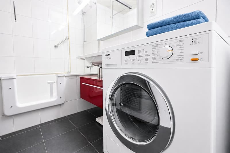 Grosszügige 5-Zimmer-Wohnung mit Weitsicht in Ipsach (8)