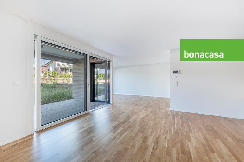 Moderne Studio-Wohnung mit Gartensitzplatz (3)