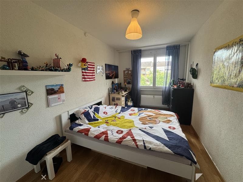 Helle 4.5-Zimmer-Wohnung mit Balkon im Zentrum von Biel (6)