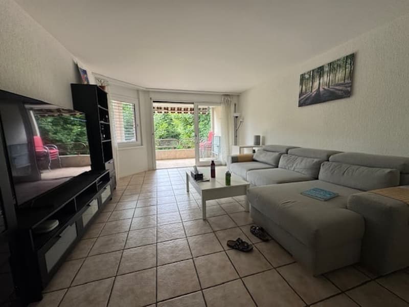Grosse 4.5-Zimmerwohnung in familienfreundlichem Quartier (2)