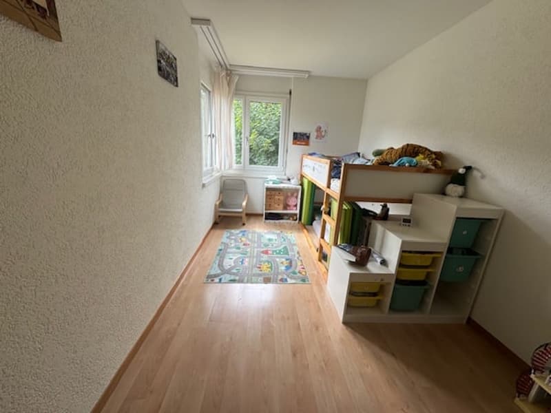 Grosse 4.5-Zimmerwohnung in familienfreundlichem Quartier (7)