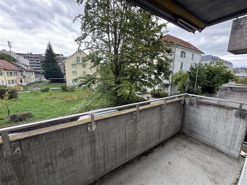 Helle 2.5-Zimmer-Wohnung mit Balkon in Biel – ab Dezember 2026 verfügbar (6)