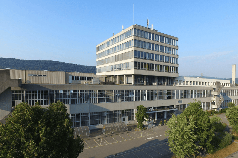 Espace d'archives immédiatement utilisable à louer avec équipement parfait (2)