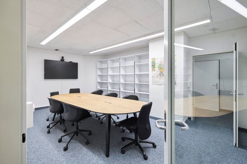 Espace commercial et de bureau attractif dans un excellent emplacement en ville (5)
