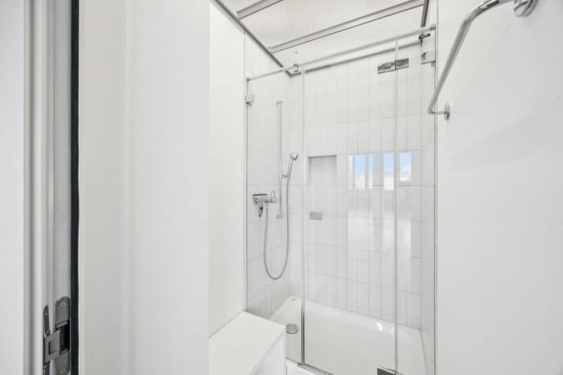 Spazio ufficio centrale in un edificio di alta qualità - progetta la tua nuova sede (5)